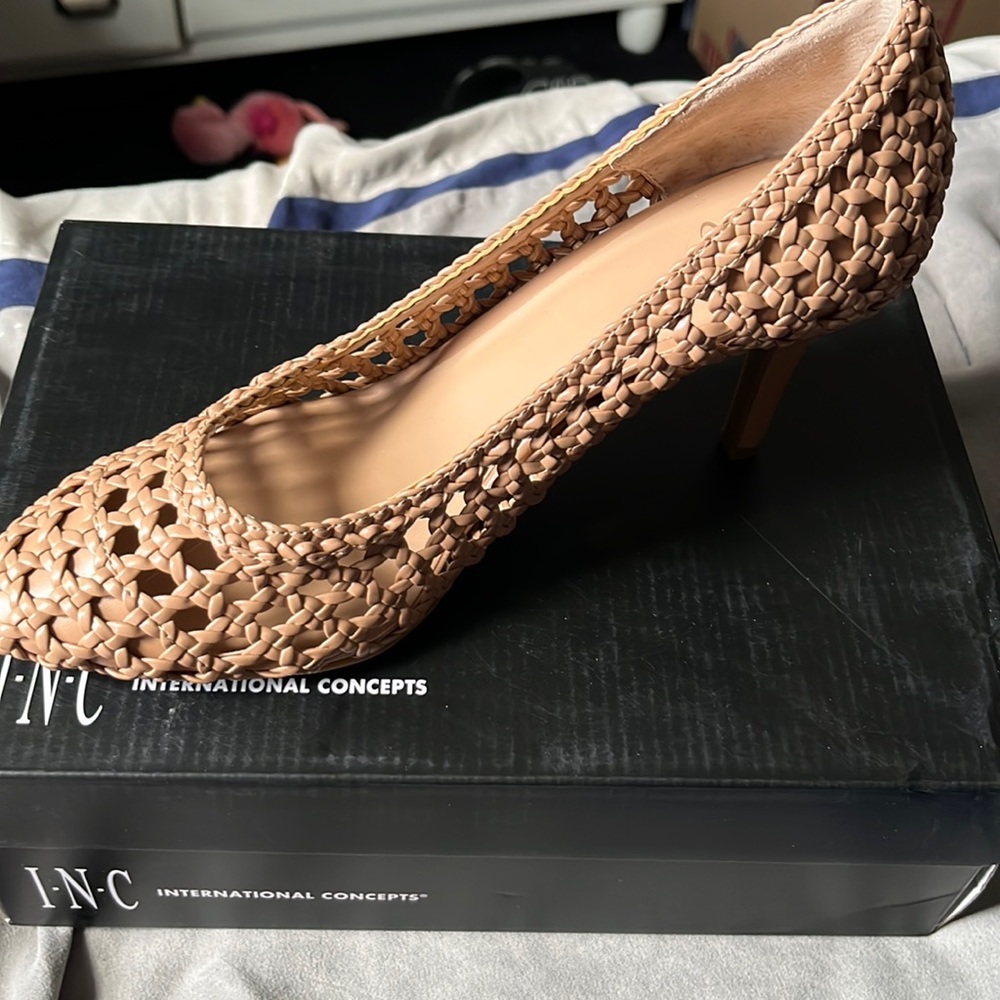 Inc shoes. Brand new. Size 8W.